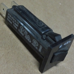 D4203467.003 - USI 3 Amp Circuit Breaker