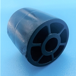 D1120388 - Vendo Door Roller