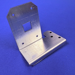 D400817 - DN Bevmax Coin Return Bracket