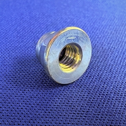 FA13305000 - National Voce M5 Flanged Nyloc