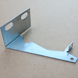 D1127870 - Vendo Evaporator Adaptor Bracket- Right